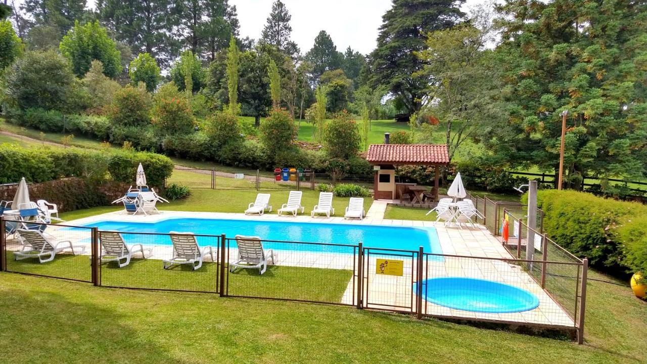 Hotel Bangalos Da Serra Gramado Exterior foto